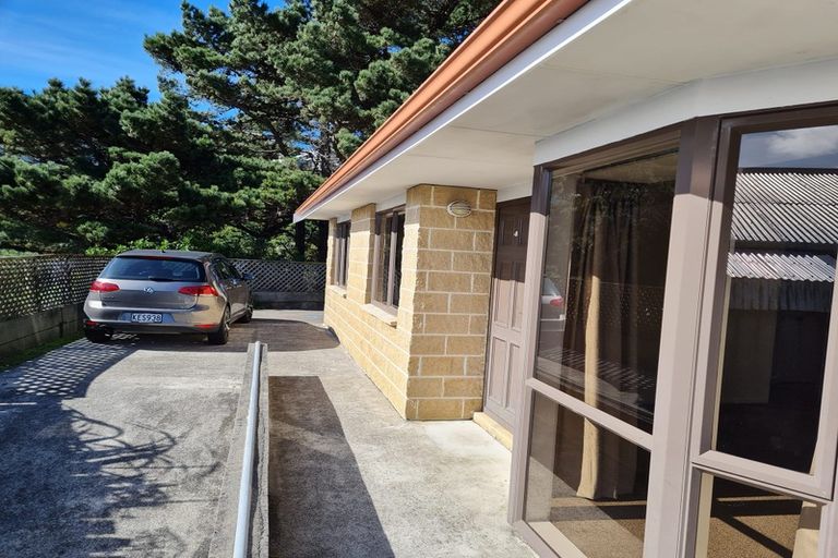 Photo of property in 9b Fraser Avenue, Johnsonville, Wellington, 6037