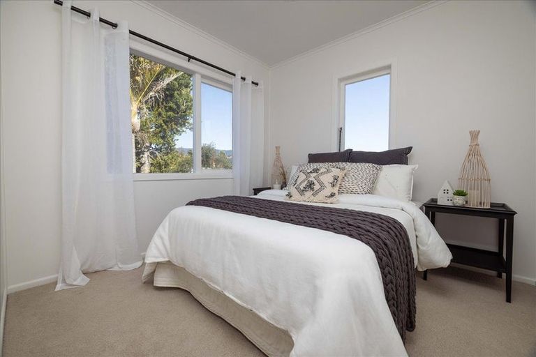 Photo of property in 19 Dunlop Road, Te Puke, 3119