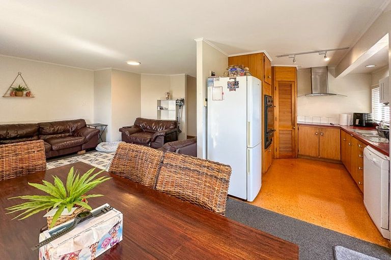 Photo of property in 1/1 Nigel Road, Browns Bay, Auckland, 0630