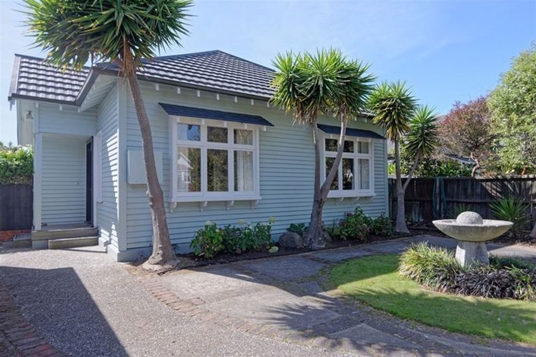 Photo of property in 93 Nayland Street, Sumner, Christchurch, 8081