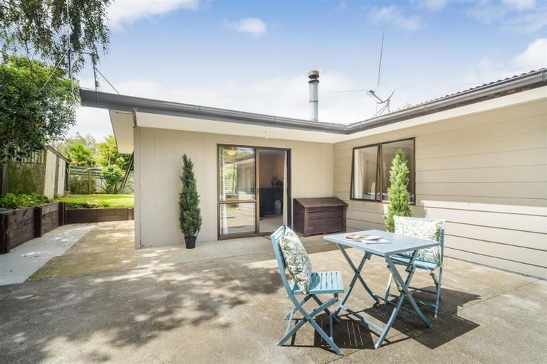 Photo of property in 62 Bridge Street, Bulls, 4818