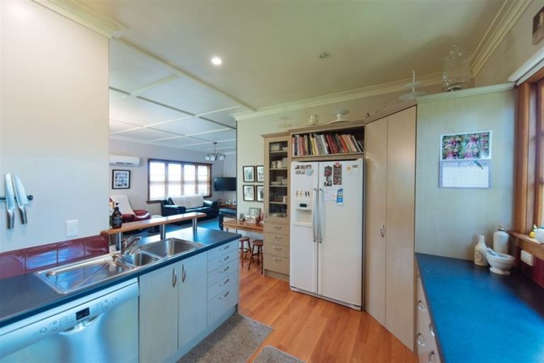 Photo of property in 16 Naish Street, Balclutha, 9230