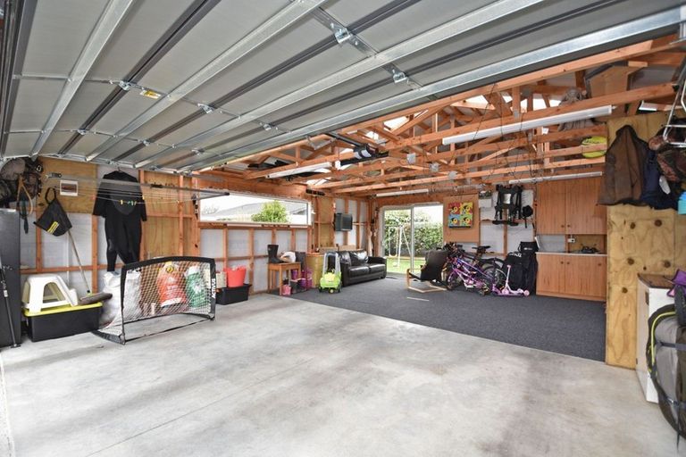 Photo of property in 222 Chelmsford Street, Waverley, Invercargill, 9810