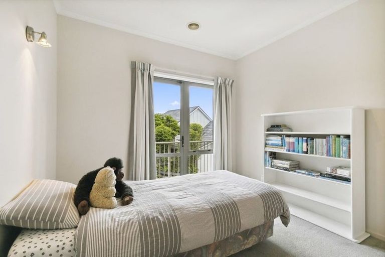 Photo of property in 87 Messines Road, Karori, Wellington, 6012