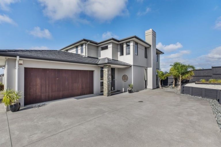 Photo of property in 34 Manhattan Rise, Orewa, 0931
