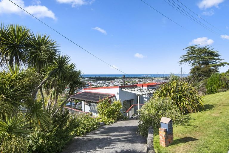 Photo of property in 84 Moana Crescent, Musselburgh, Dunedin, 9013