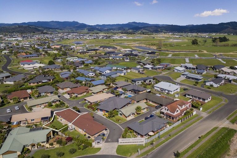 Photo of property in Mayfair Gardens, 3/2 Mayfair Close, Whitianga, 3510