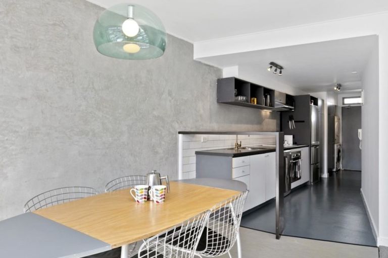 Photo of property in Hannahs Corner, 20/8 Leeds Street, Te Aro, Wellington, 6011