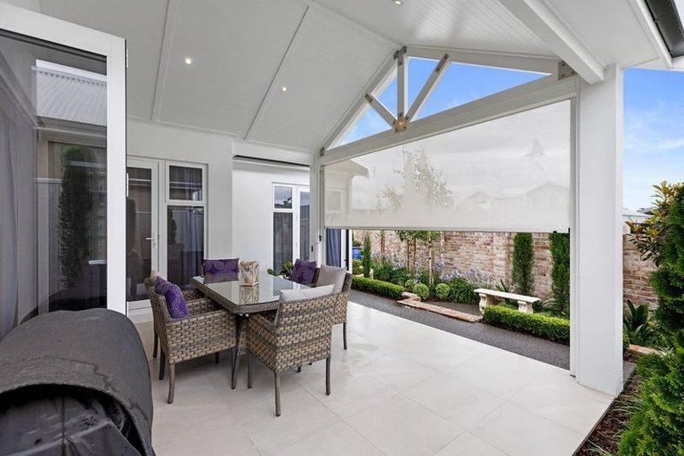 Photo of property in 5 Mollisia Lane, Papamoa Beach, Papamoa, 3118