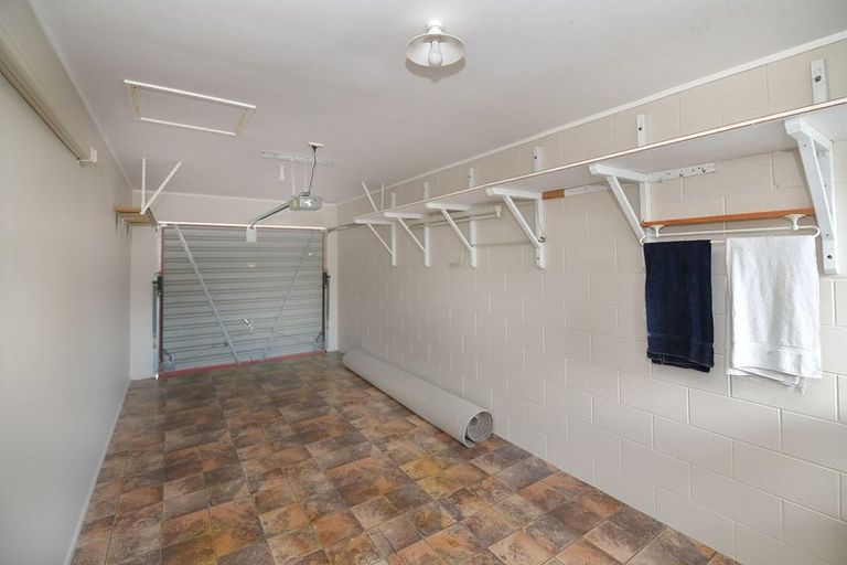 Photo of property in 96c Lakeside Drive, Orewa, 0931