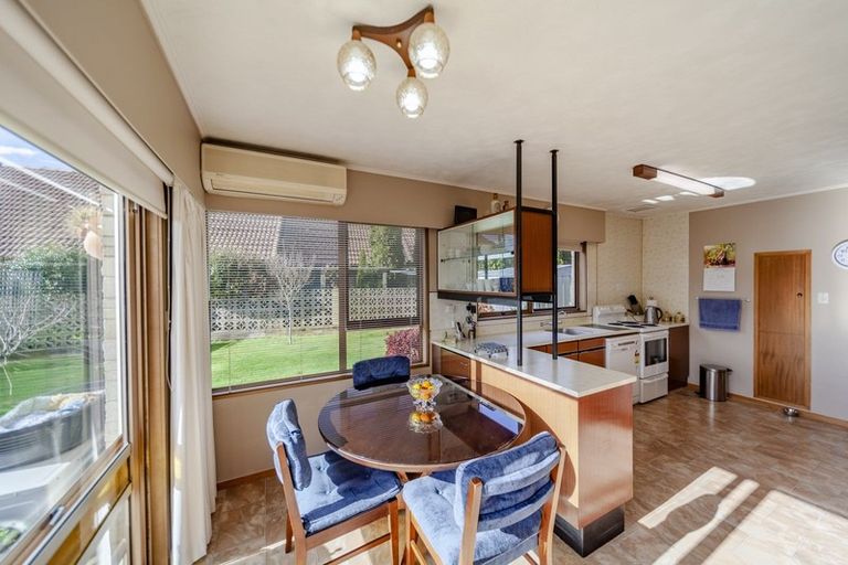 Photo of property in 12 Church Lane, Waipukurau, 4200