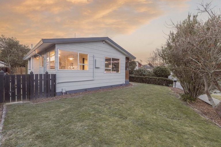 Photo of property in 43 Caithness Street, New Brighton, Christchurch, 8083
