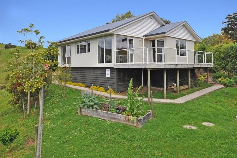 Photo of property in 60 Puhoi Road, Puhoi, Warkworth, 0994