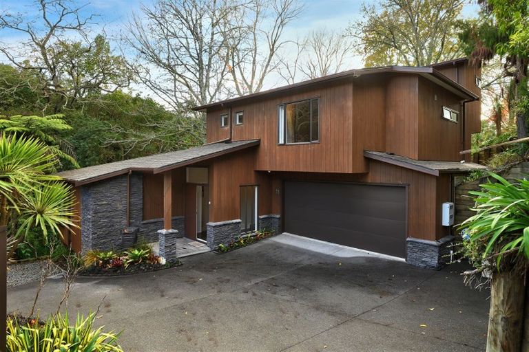 Photo of property in 23 Bemrose Place, Cockle Bay, Auckland, 2014