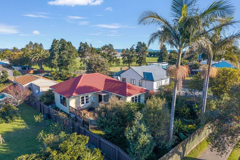 Photo of property in 33 Domain Road, Whakatane, 3120