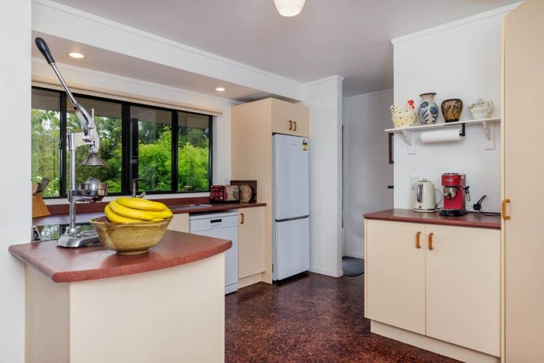 Photo of property in 118 Wiroa Road, Kerikeri, 0293