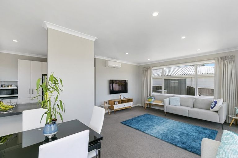 Photo of property in 13 Monowai Road, Johnsonville, Wellington, 6037