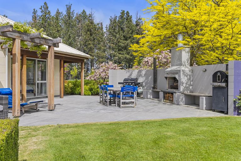 Photo of property in 150 Glen Lyon Road, Twizel, 7901