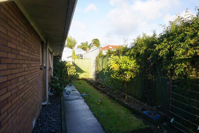 Photo of property in 3/51 Huia Road, Papatoetoe, Auckland, 2025