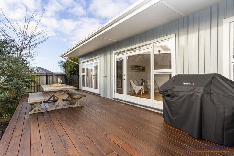 Photo of property in 14 Yeovil Place, St Albans, Christchurch, 8052