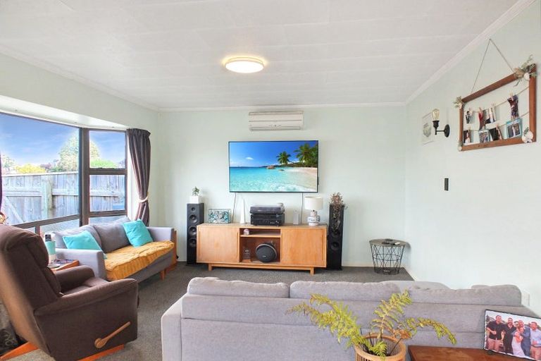 Photo of property in 12 Low Avenue, Foxton Beach, Foxton, 4815