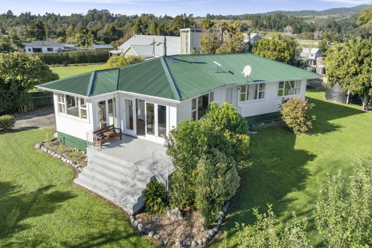 Photo of property in 873 Collingwood-bainham Main Road, Rockville, Collingwood, 7073