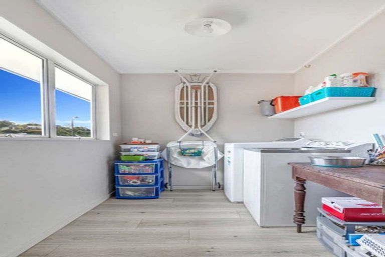 Photo of property in 24 The Fairway, Whakatane, 3120