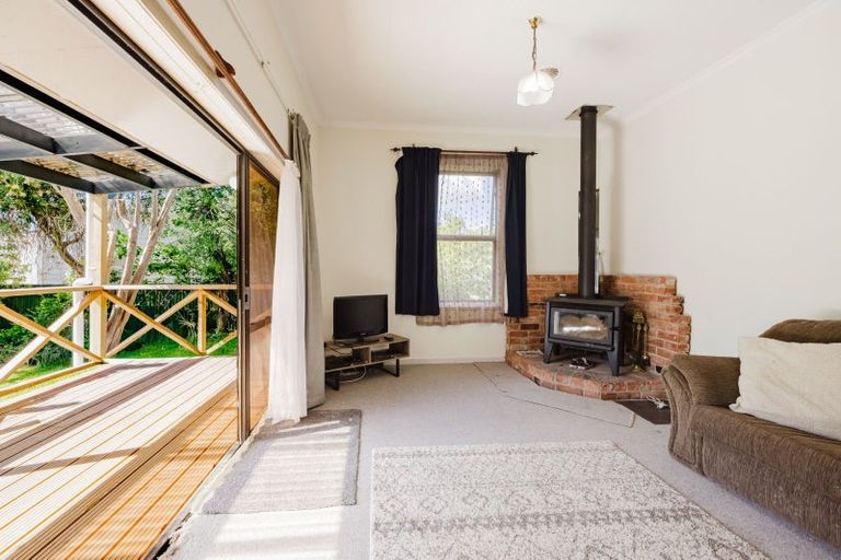 Photo of property in 3 Melville Street, Waipawa, 4210