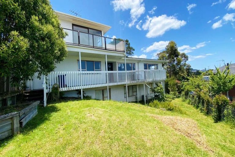Photo of property in 2/14 Tudor Place, Mairangi Bay, Auckland, 0630