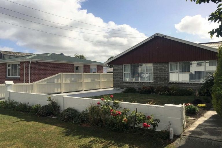 Photo of property in 18 Devonport Lane, St Albans, Christchurch, 8014