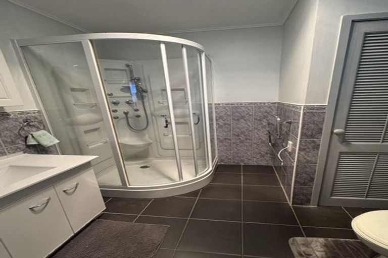 Photo of property in 66 Pooks Road, Ranui, Auckland, 0612