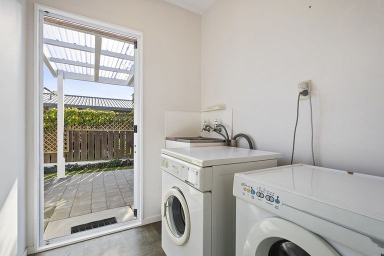 Photo of property in 9 Crisp Drive, Papamoa Beach, Papamoa, 3118