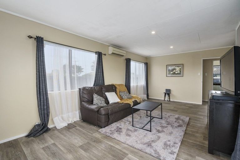 Photo of property in 21a Railway Road, Bunnythorpe, Palmerston North, 4478