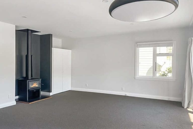 Photo of property in 20 Saint Davids Street, Lyttelton, 8082