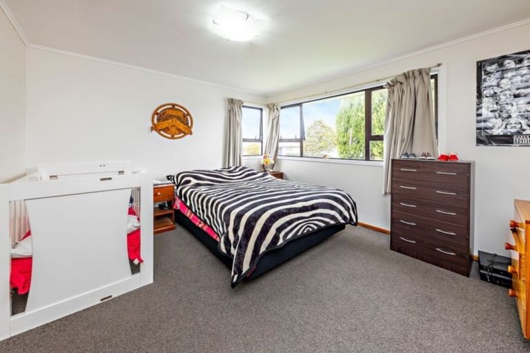 Photo of property in 45 Tatariki Street, Rosehill, Papakura, 2113