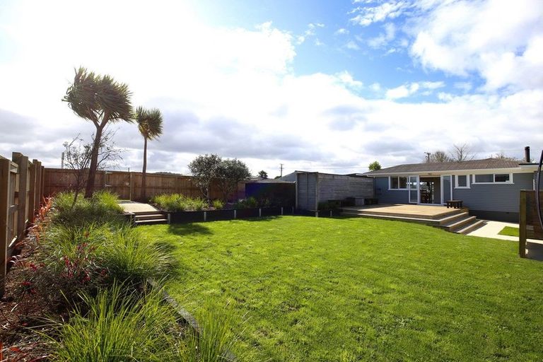 Photo of property in 44 Tapu Road, Huapai, Kumeu, 0810