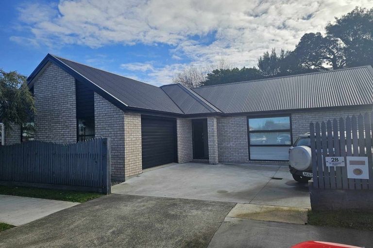 Photo of property in 2b Saint Leonard Street, Saint Johns Hill, Whanganui, 4501