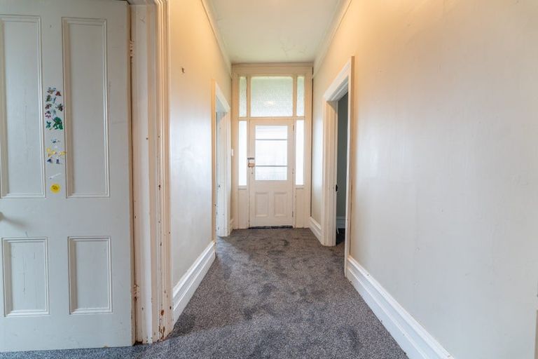 Photo of property in 92-98 High Street, Waimate, 7924