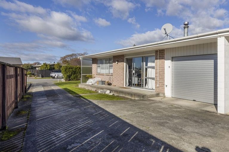 Photo of property in 15b Newbourne Crescent, Redwoodtown, Blenheim, 7201