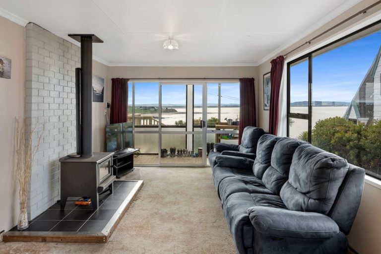 Photo of property in 22 Esplanade, Kaka Point, Balclutha, 9271