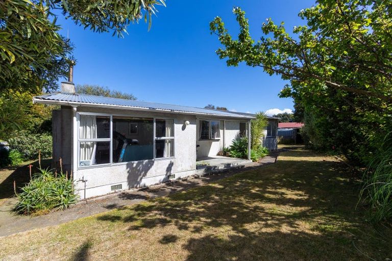 Photo of property in 67 Beach Road, Haumoana, 4102