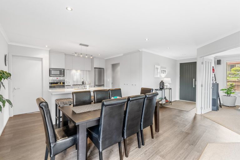 Photo of property in 23 Grandvista Drive, Green Island, Dunedin, 9018