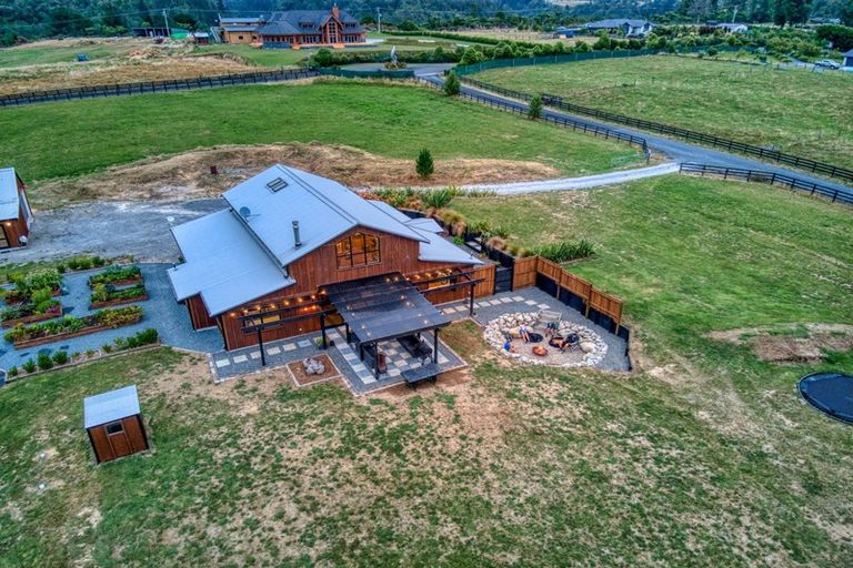 Photo of property in 17 Sarona Park Drive, Omanawa, Tauranga, 3171