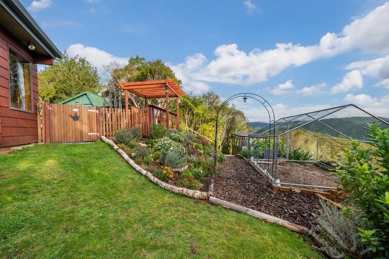 Photo of property in 104/108 Avro Road, Blue Mountains, Upper Hutt, 5371