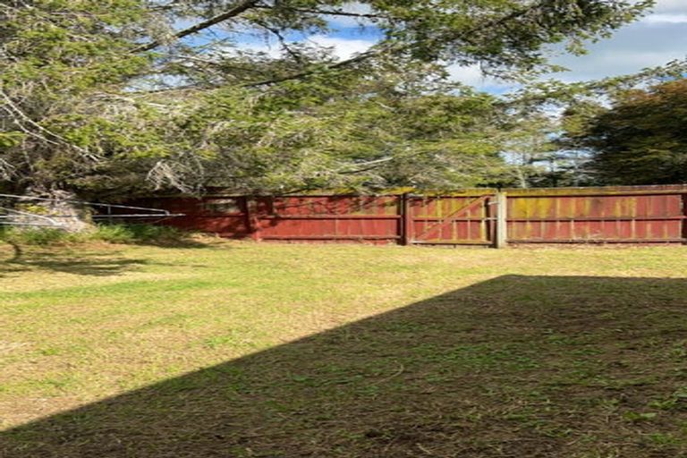 Photo of property in 2/45 Eddowes Street, Manurewa, Auckland, 2102