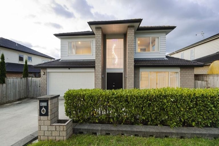 Photo of property in 4 Listack Drive, Flat Bush, Auckland, 2019