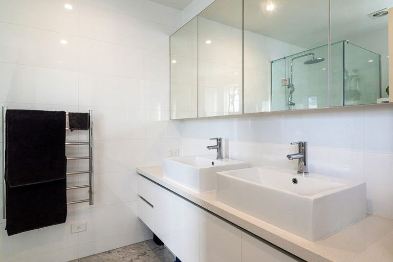 Photo of property in 3/6 The Marina, Tairua, 3508