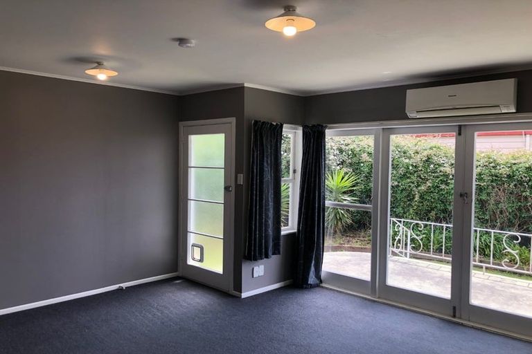 Photo of property in 4 Puweto Street, Selwyn Heights, Rotorua, 3015