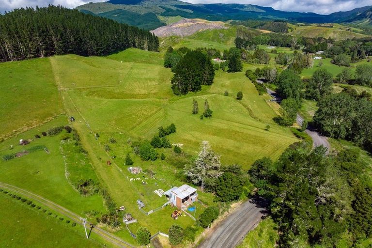 Photo of property in 1941 Tangowahine Valley Road, Tangowahine, Dargaville, 0372
