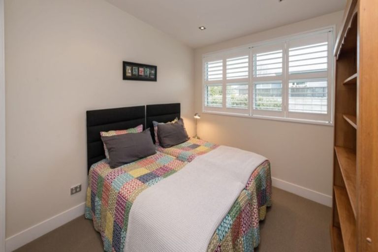 Photo of property in 8a Parkhill Avenue, Wanaka, 9305